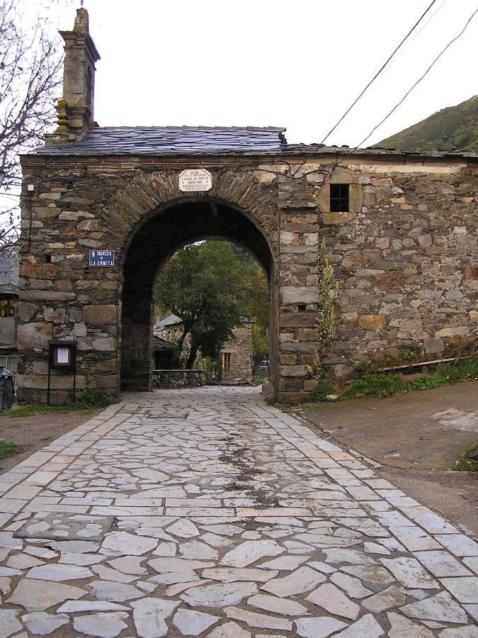 Casa Trallera Colinas del Campo de Martín Moro エクステリア 写真